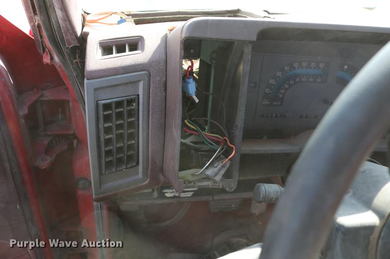 image for item DC7674 1991 Chevrolet S10 Ext. Cab pickup truck