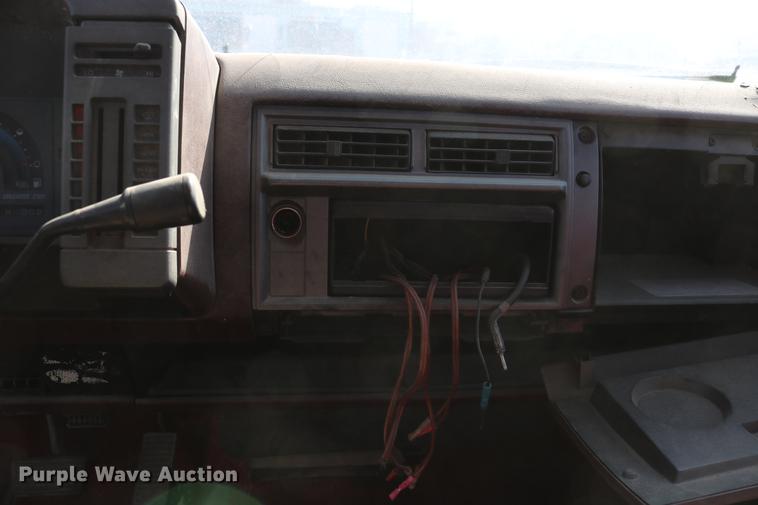 image for item DC7674 1991 Chevrolet S10 Ext. Cab pickup truck