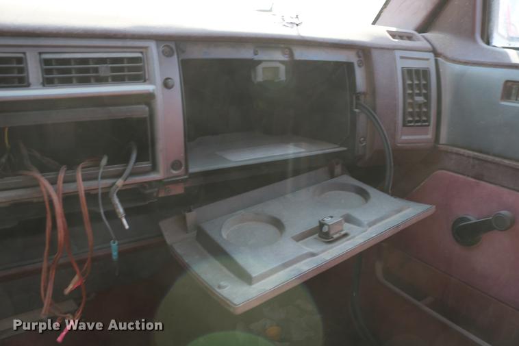 image for item DC7674 1991 Chevrolet S10 Ext. Cab pickup truck