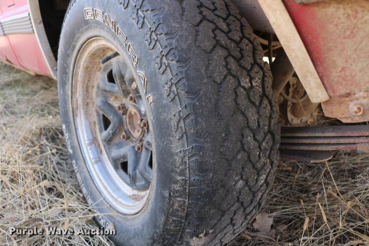 image for item DC7674 1991 Chevrolet S10 Ext. Cab pickup truck