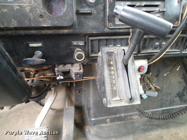 image for item DD1316 1985 International 1754 dump truck