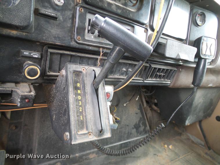 image for item DD1316 1985 International 1754 dump truck