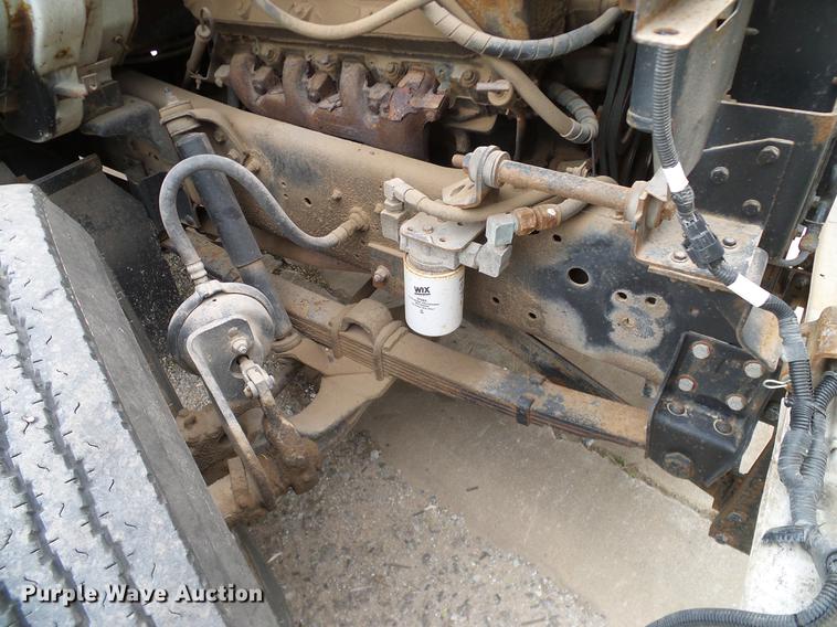 image for item DD1316 1985 International 1754 dump truck