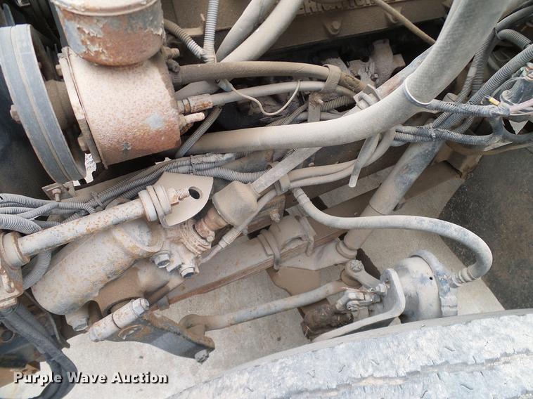 image for item DD1316 1985 International 1754 dump truck