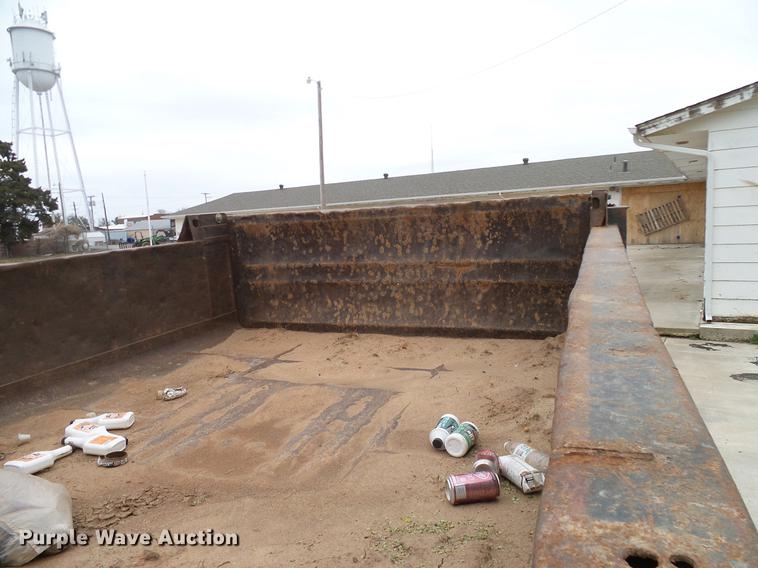 image for item DD1316 1985 International 1754 dump truck