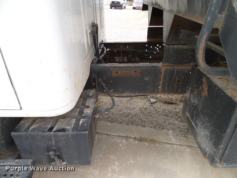 image for item DD1316 1985 International 1754 dump truck