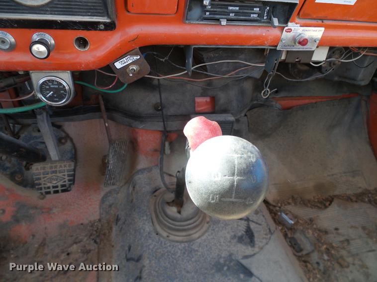 image for item DD1350 1979 Ford F800 bucket truck