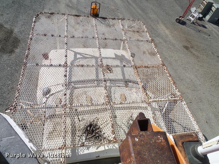 image for item DD1350 1979 Ford F800 bucket truck