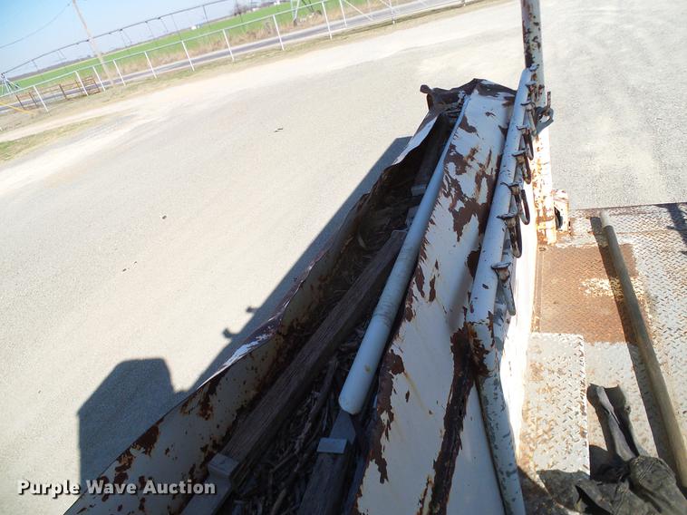 image for item DD1350 1979 Ford F800 bucket truck