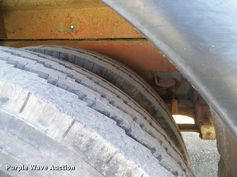 image for item DD1350 1979 Ford F800 bucket truck