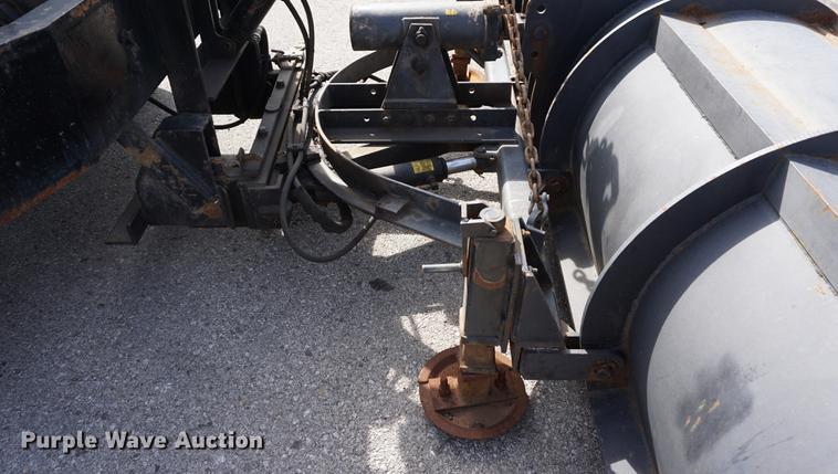 image for item DE3186 2004 Sterling L7500 dump truck