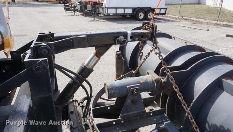 image for item DE3186 2004 Sterling L7500 dump truck