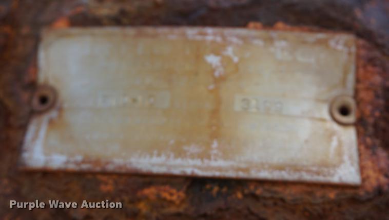 image for item DE3187 2004 Sterling L7500 dump truck