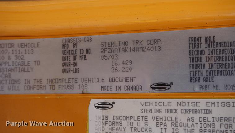 image for item DE3187 2004 Sterling L7500 dump truck