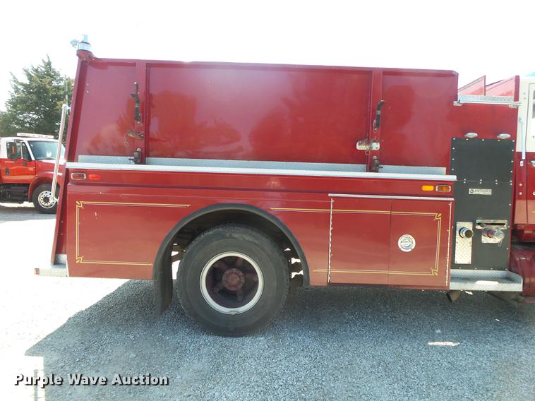 image for item DE3587 1979 Ford 8000 tanker fire truck