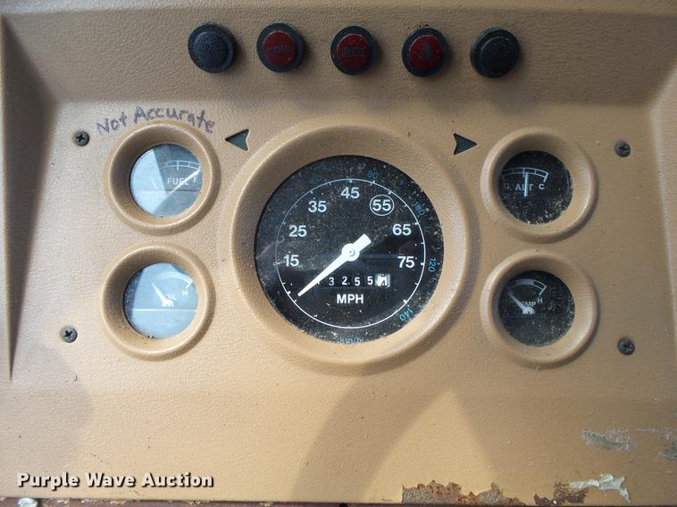 image for item DE3587 1979 Ford 8000 tanker fire truck