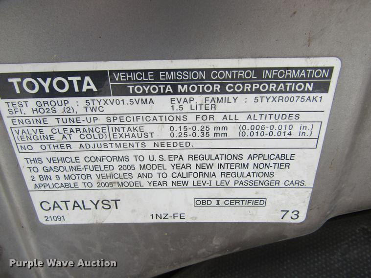 image for item DE6684 2005 Scion XB Wagon SUV