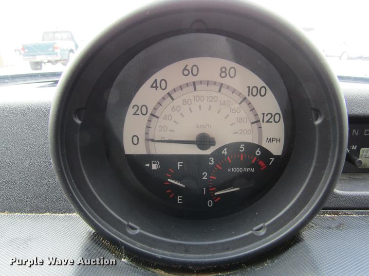 image for item DE6684 2005 Scion XB Wagon SUV