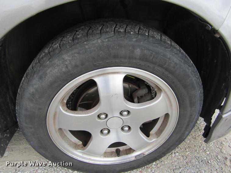 image for item DE6684 2005 Scion XB Wagon SUV