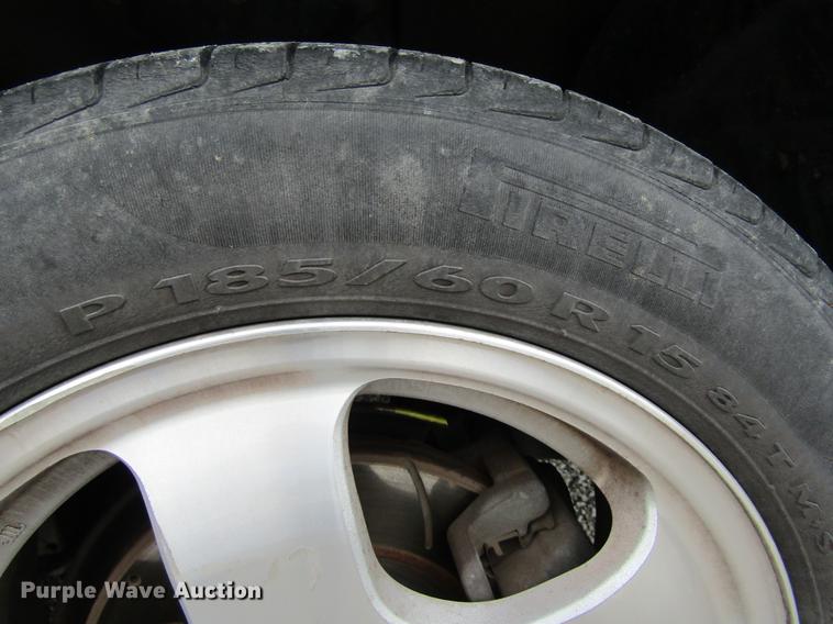 image for item DE6684 2005 Scion XB Wagon SUV