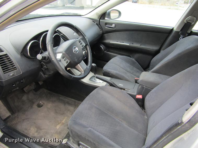 image for item DE6685 2006 Nissan Altima