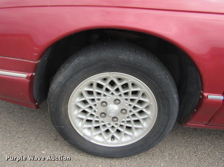 image for item DE6687 1994 Chrysler LHS