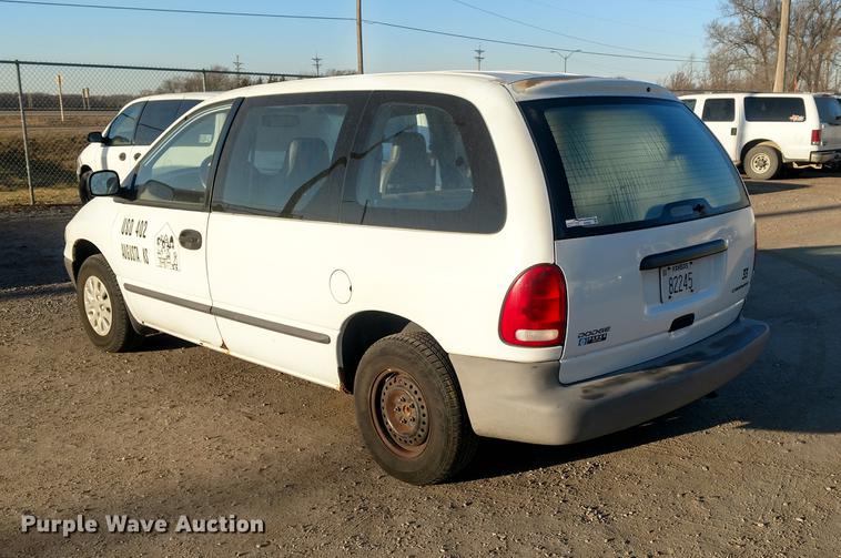 image for item DI9950 1996 Dodge Caravan van