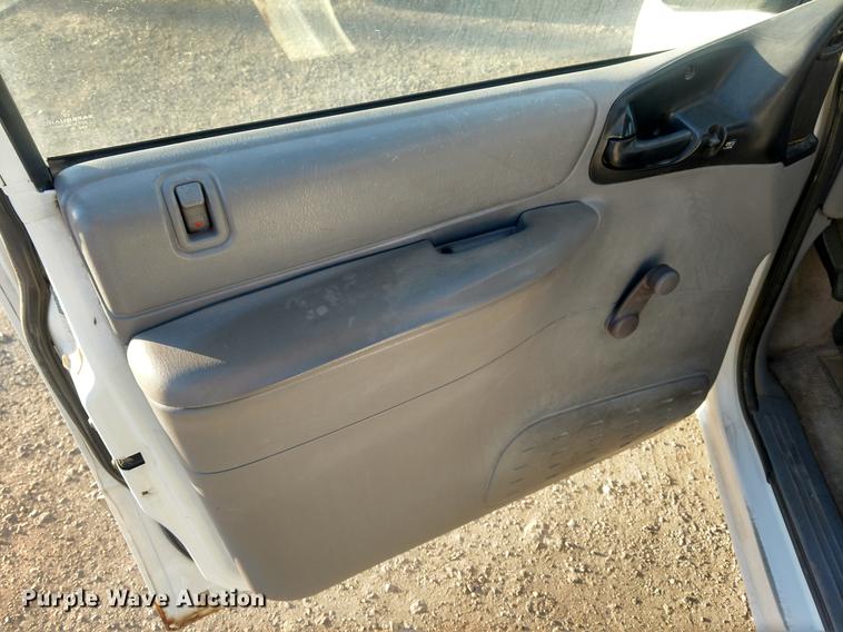 image for item DI9950 1996 Dodge Caravan van