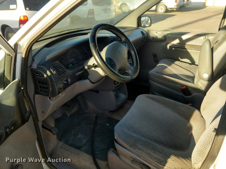 image for item DI9950 1996 Dodge Caravan van