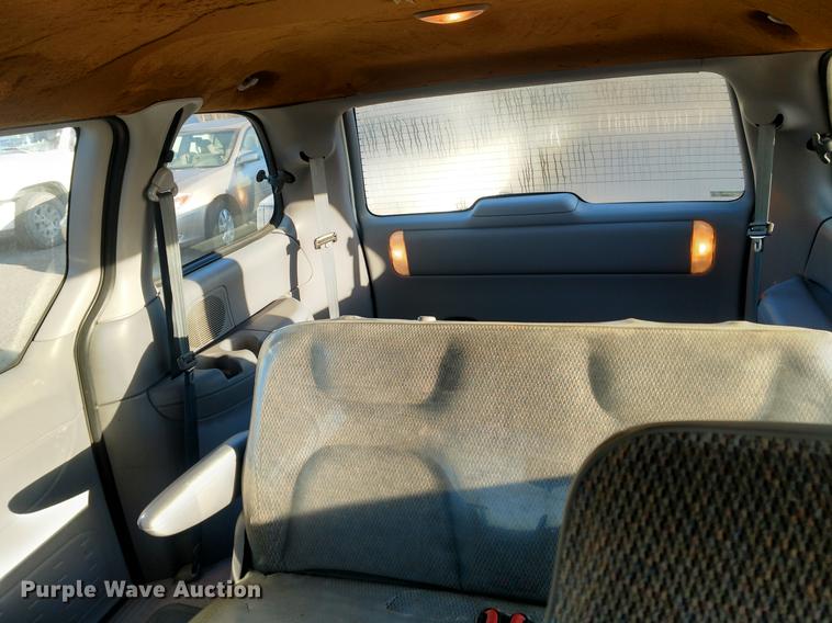 image for item DI9950 1996 Dodge Caravan van