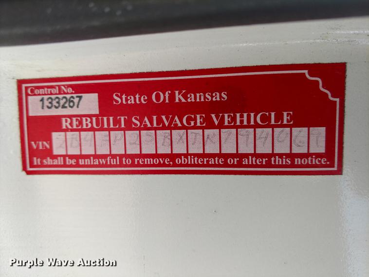 image for item DI9950 1996 Dodge Caravan van