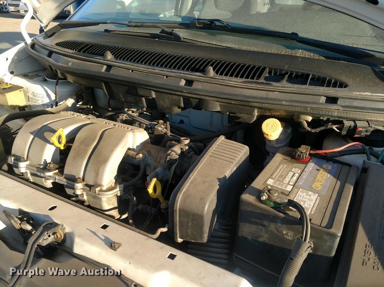 image for item DI9950 1996 Dodge Caravan van