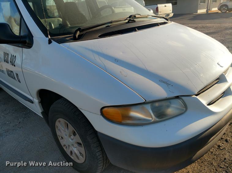 image for item DI9950 1996 Dodge Caravan van