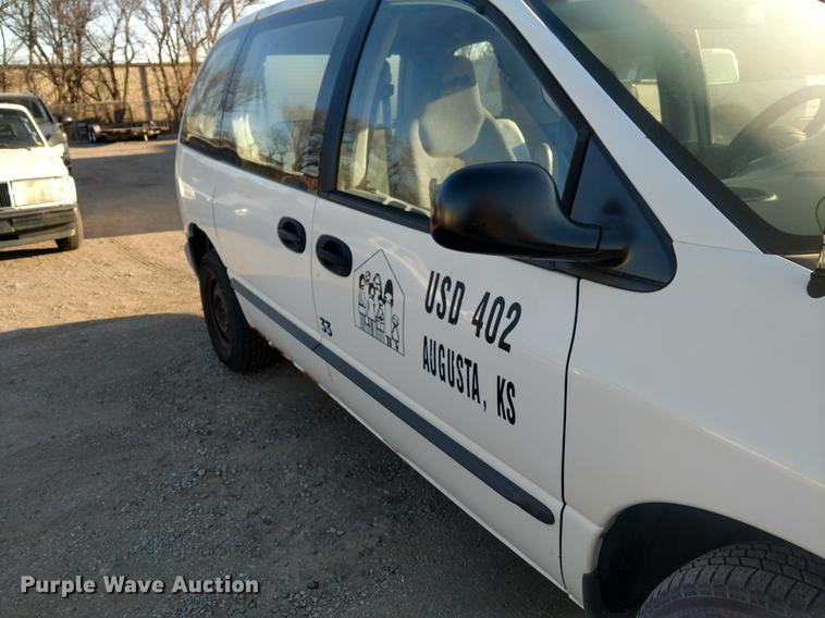 image for item DI9950 1996 Dodge Caravan van
