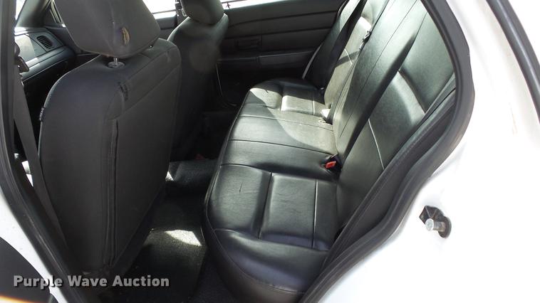 image for item EA9940 2010 Ford Crown Victoria Police Interceptor