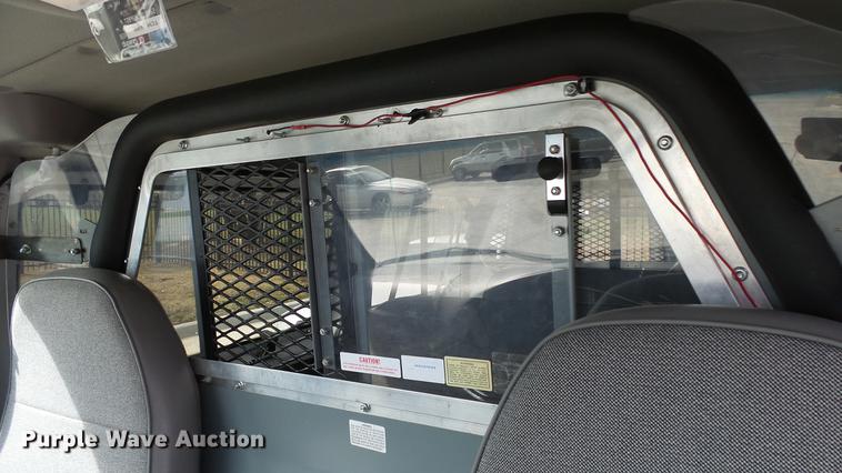 image for item EA9943 1999 Ford E150 van