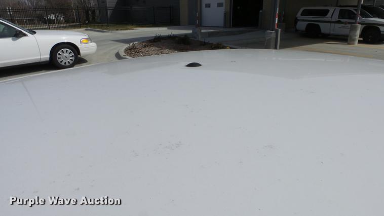 image for item EA9944 2009 Ford Crown Victoria Police Interceptor