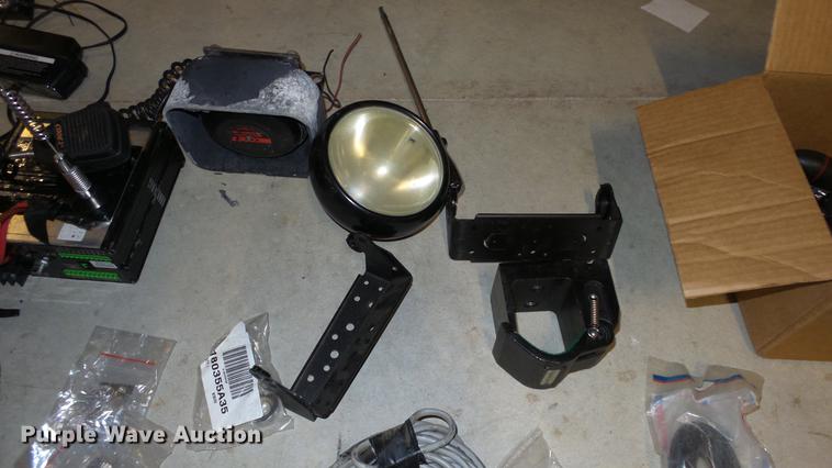 image for item EA9947 Police vehicle accessories