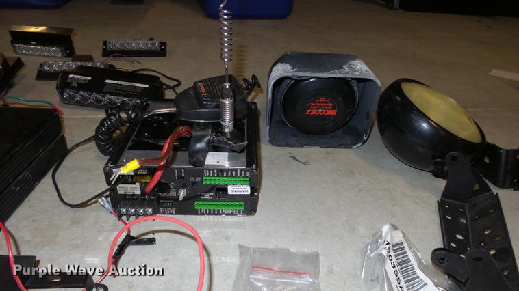 image for item EA9947 Police vehicle accessories