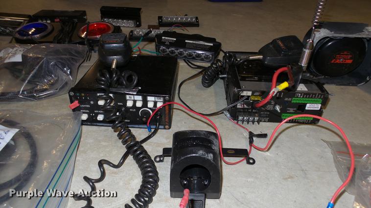 image for item EA9947 Police vehicle accessories