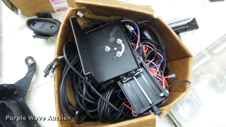 image for item EA9949 Police vehicle accessories