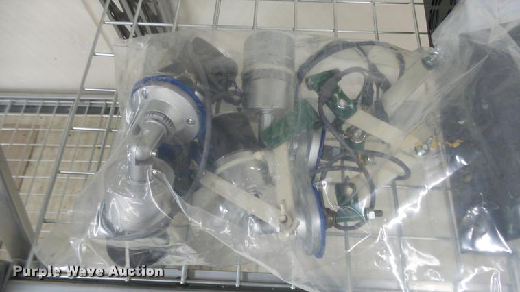 image for item EA9950 Arm Electronics security video monitor system