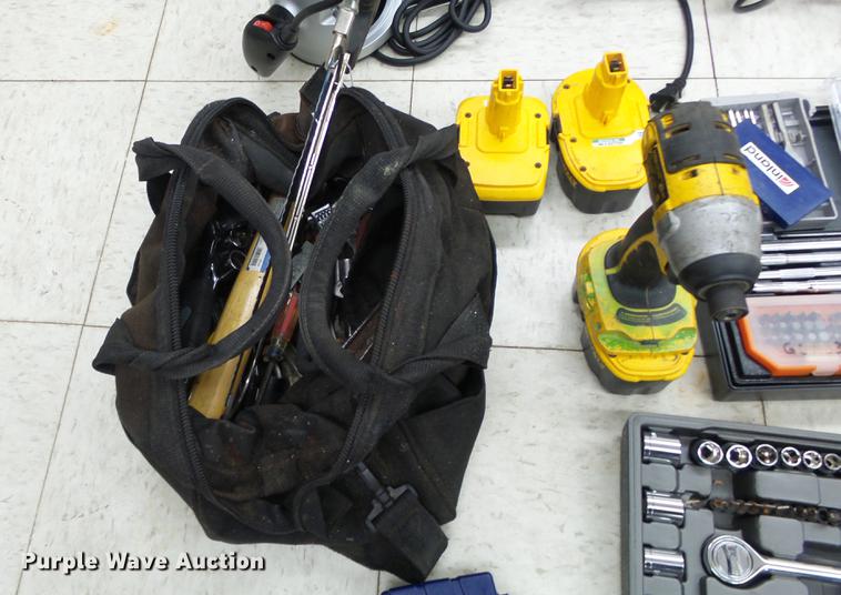 image for item EA9951 Tools