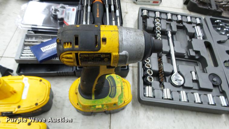 image for item EA9951 Tools