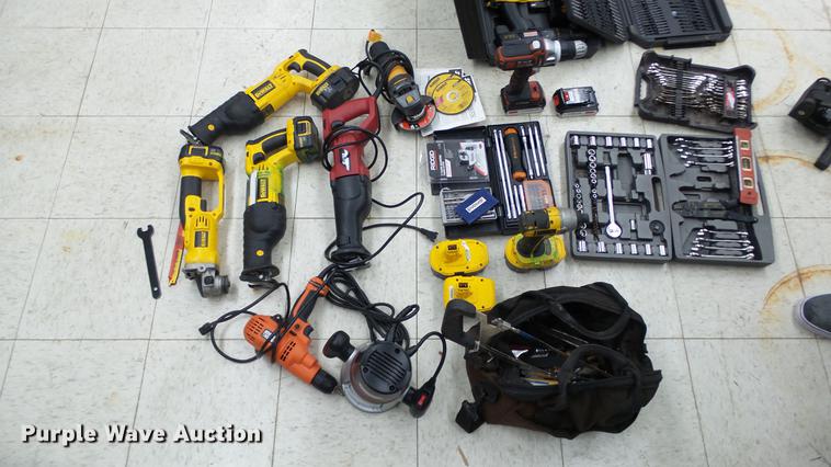 image for item EA9951 Tools