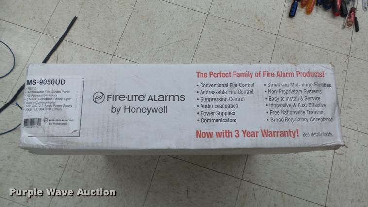 image for item EA9952 Fire-Lite MS-9050UD fire alarm control panel