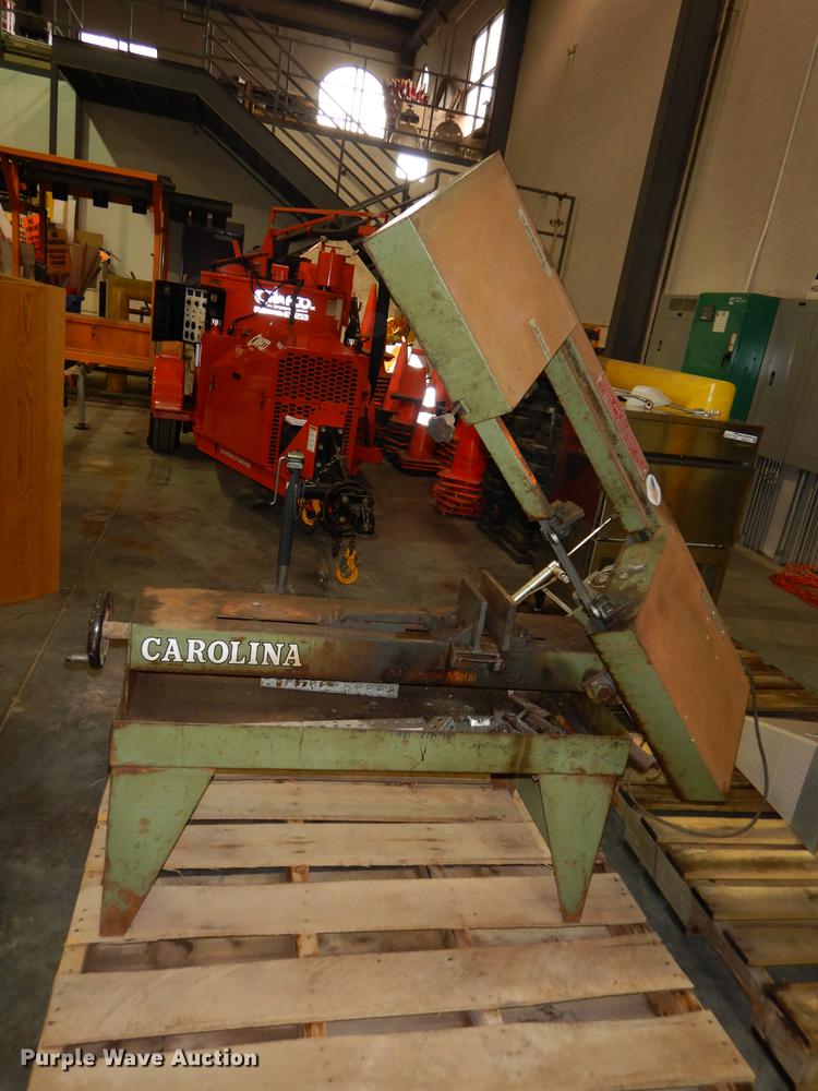 Carolina HD10 bandsaw in Mission , KS | Item EN9139 sold | Purple Wave