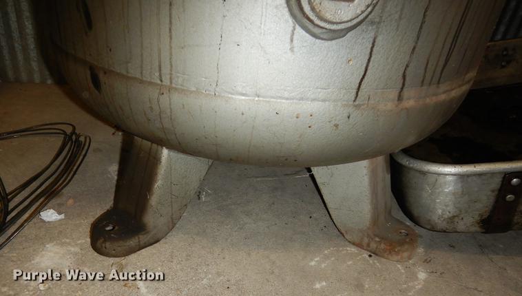 image for item EN9198 Fliteway air compressor