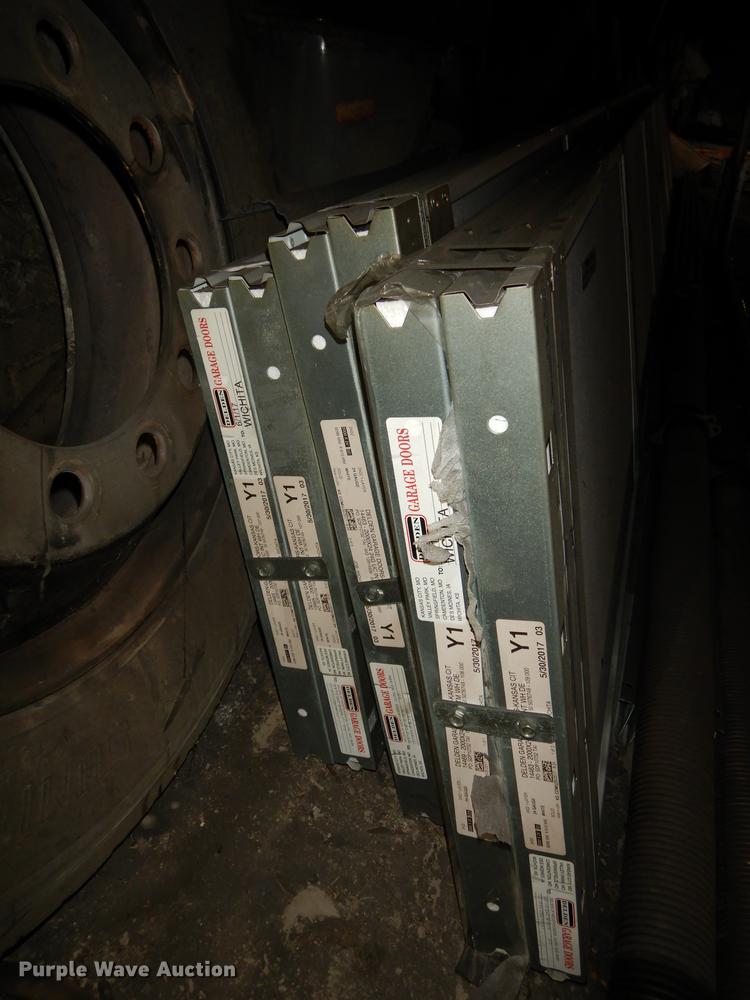 image for item EN9199 Delden garage door