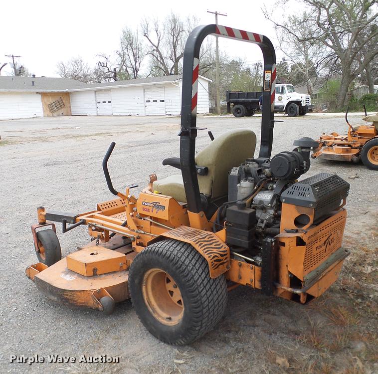 image for item EO9768 2005 Scag Turf Tiger 61 ZTR lawn mower